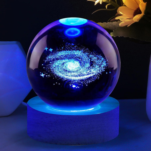 Galaxy crystal ball - 3d,