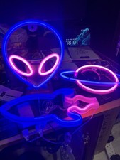 3x  LED Planet/spaceship/alien